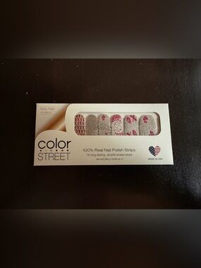 Color Street Downtown Romance Nail Polish Strips